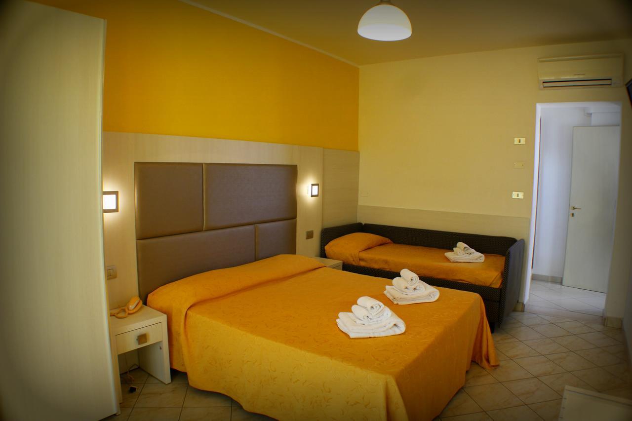 Hotel Adria Bellaria-Igea Marina Zewnętrze zdjęcie