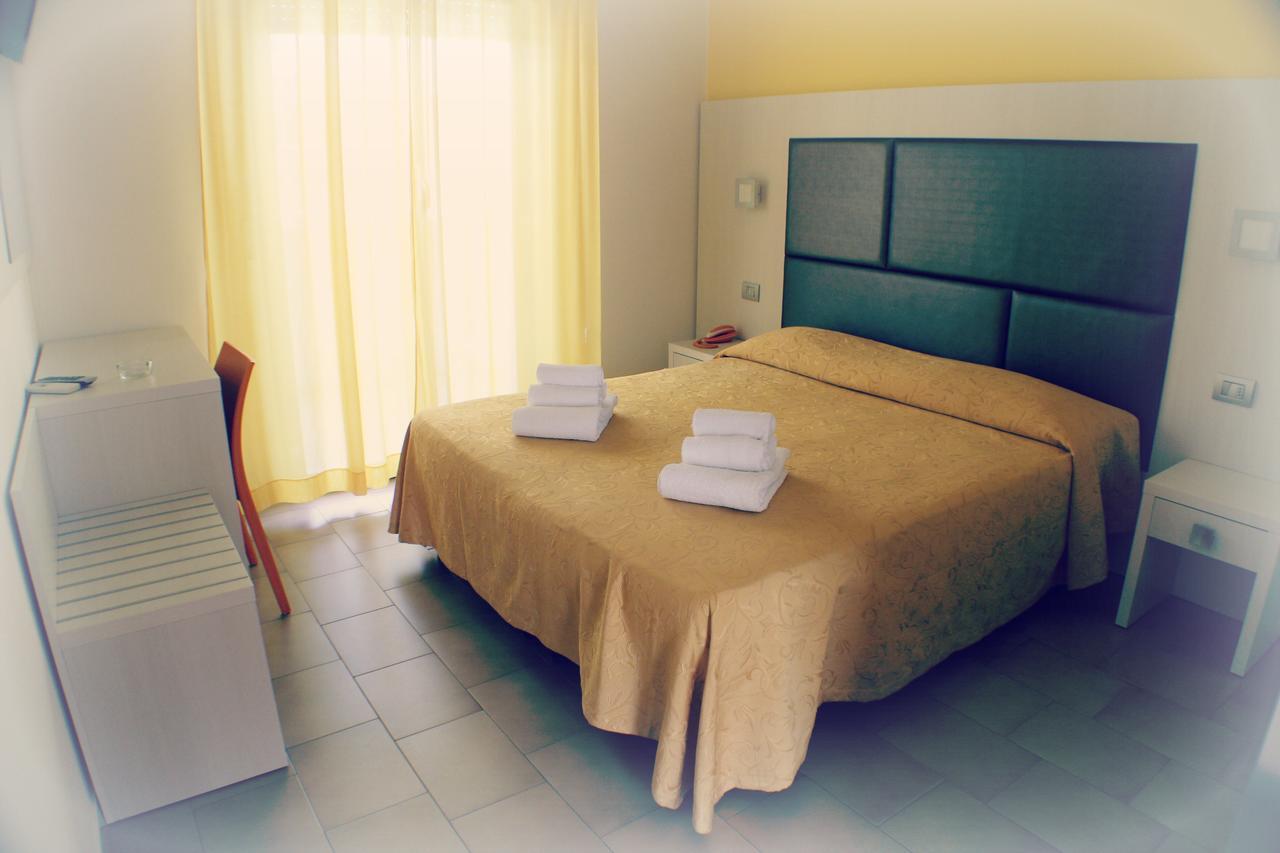 Hotel Adria Bellaria-Igea Marina Pokój zdjęcie