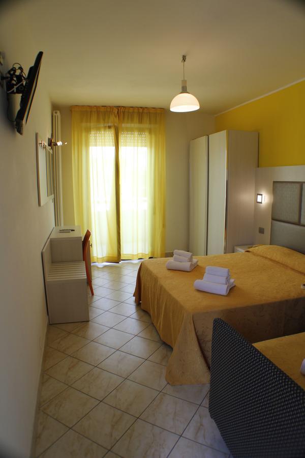 Hotel Adria Bellaria-Igea Marina Zewnętrze zdjęcie